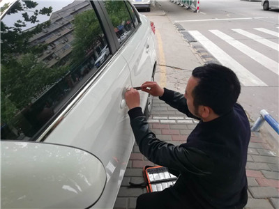 開汽車鎖價格貴嗎？永嘉開汽車鎖哪家是正規？-- 永嘉金達開鎖店