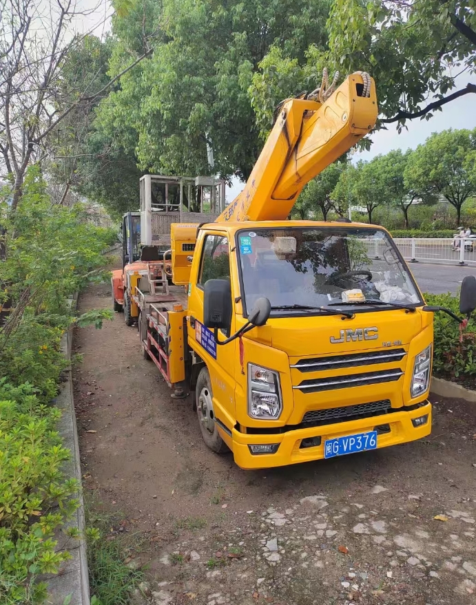 客戶在選擇租賃高空車之前，需要如何做好作業(yè)前的準(zhǔn)備？-- 將樂縣大地機(jī)械設(shè)備有限公司